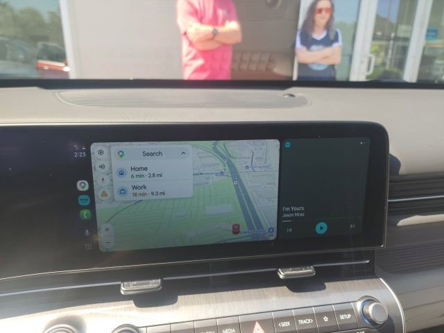 Used 2024 Hyundai Kona Limited image 6