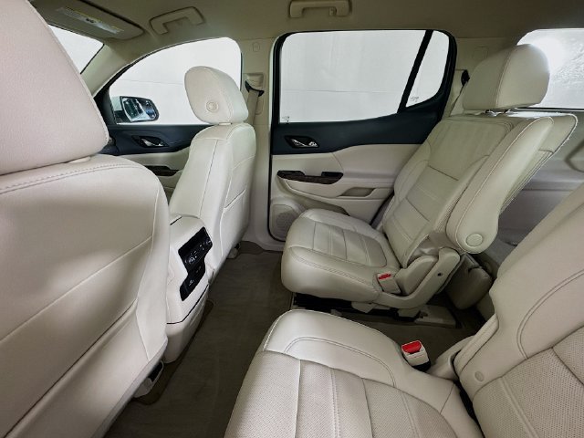 Used 2023 GMC Acadia Denali AWD/4WD image 22