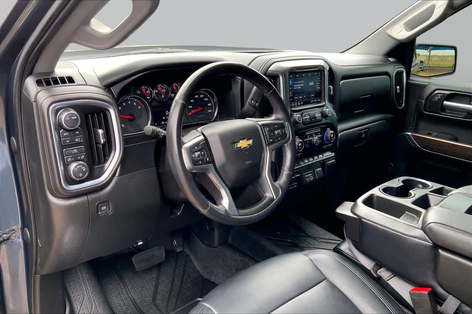 Used 2021 Chevrolet Silverado 1500 LT w/ Texas Edition Plus AWD/4WD image 18