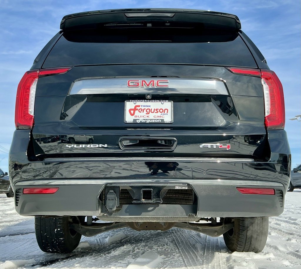 Used 2021 GMC Yukon XL AT4 w/ AT4 Premium Package image 18