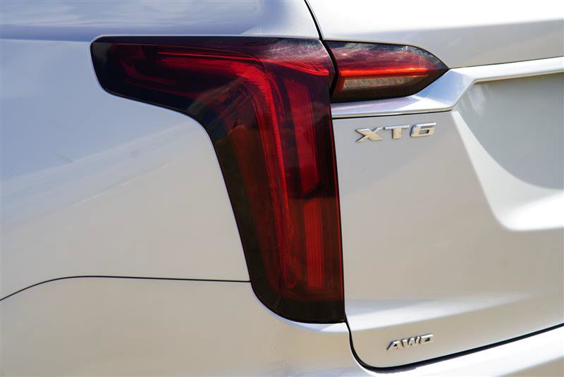 Used 2020 Cadillac XT6 Premium Luxury AWD/4WD image 37
