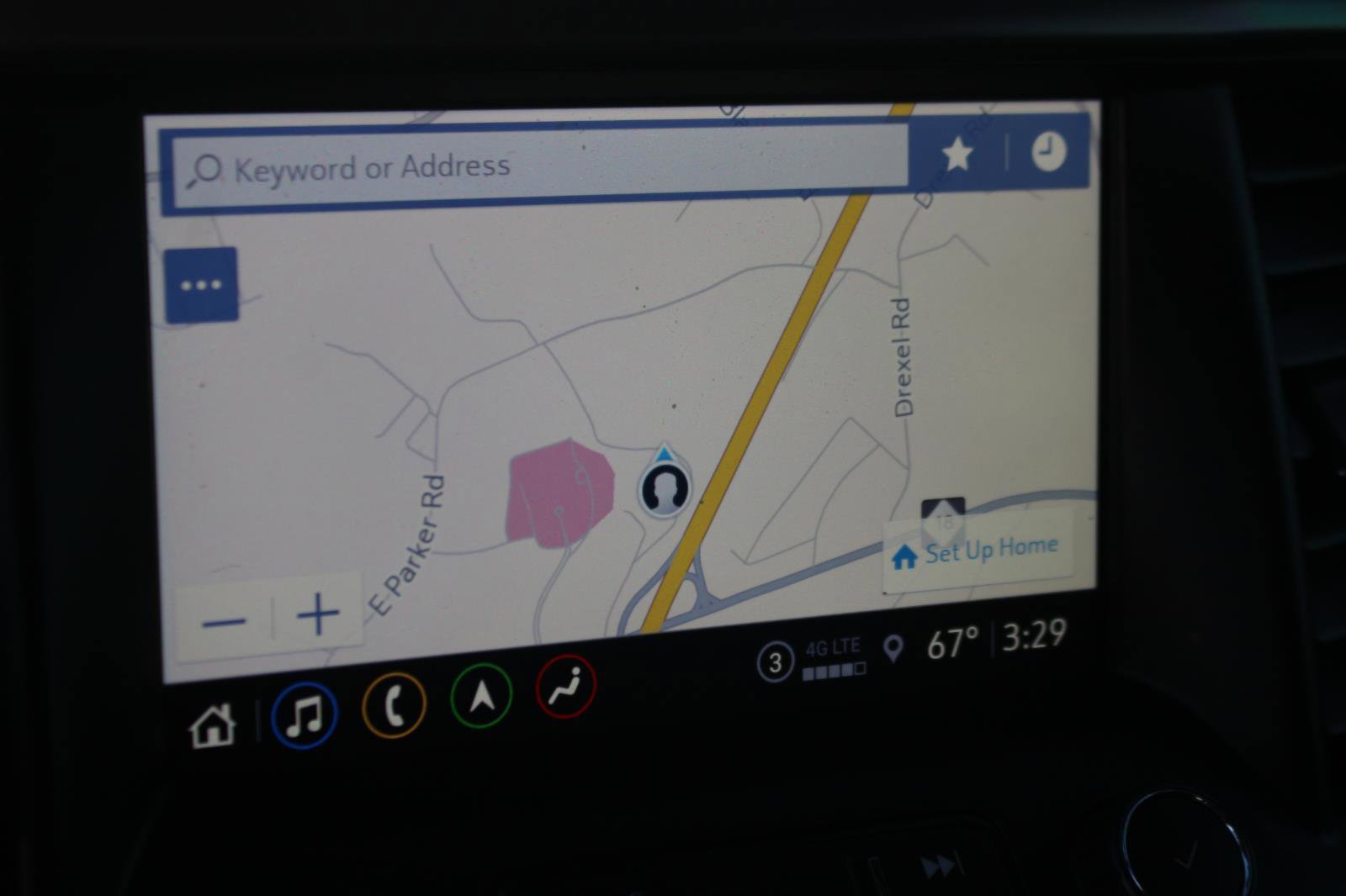 Used 2022 GMC Acadia AT4 w/ Technology Package image 26