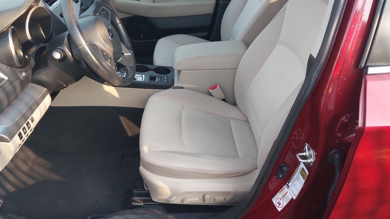 Used 2017 Subaru Outback 2.5i Premium AWD/4WD image 10