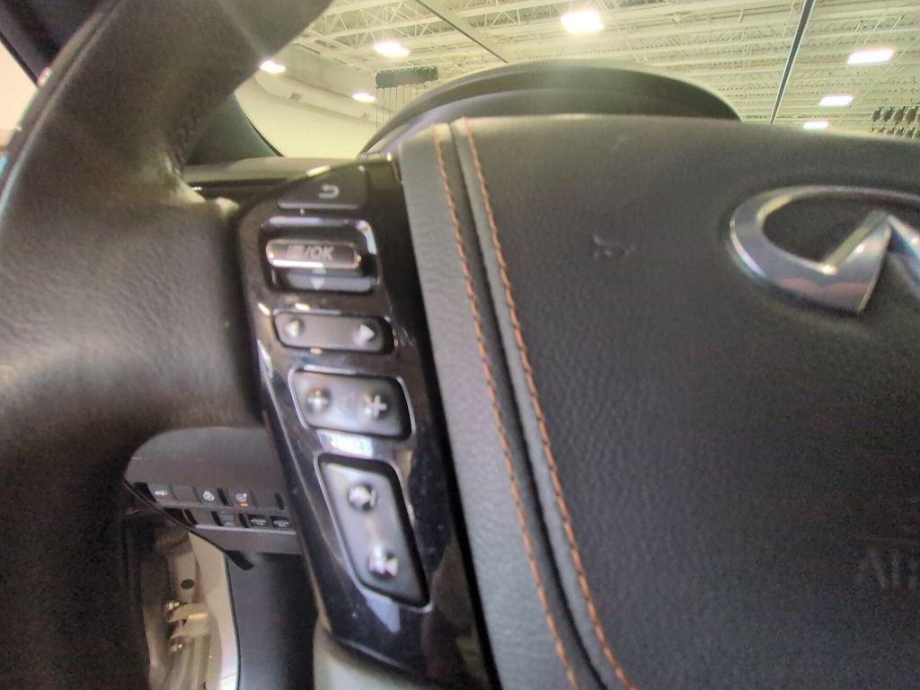 Used 2023 INFINITI QX80 Sensory w/ Cargo Package AWD/4WD image 14