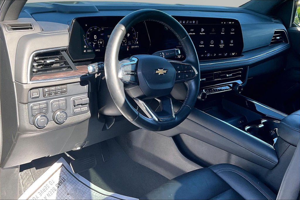 Used 2025 Chevrolet Tahoe LT w/ Comfort Package AWD/4WD image 19