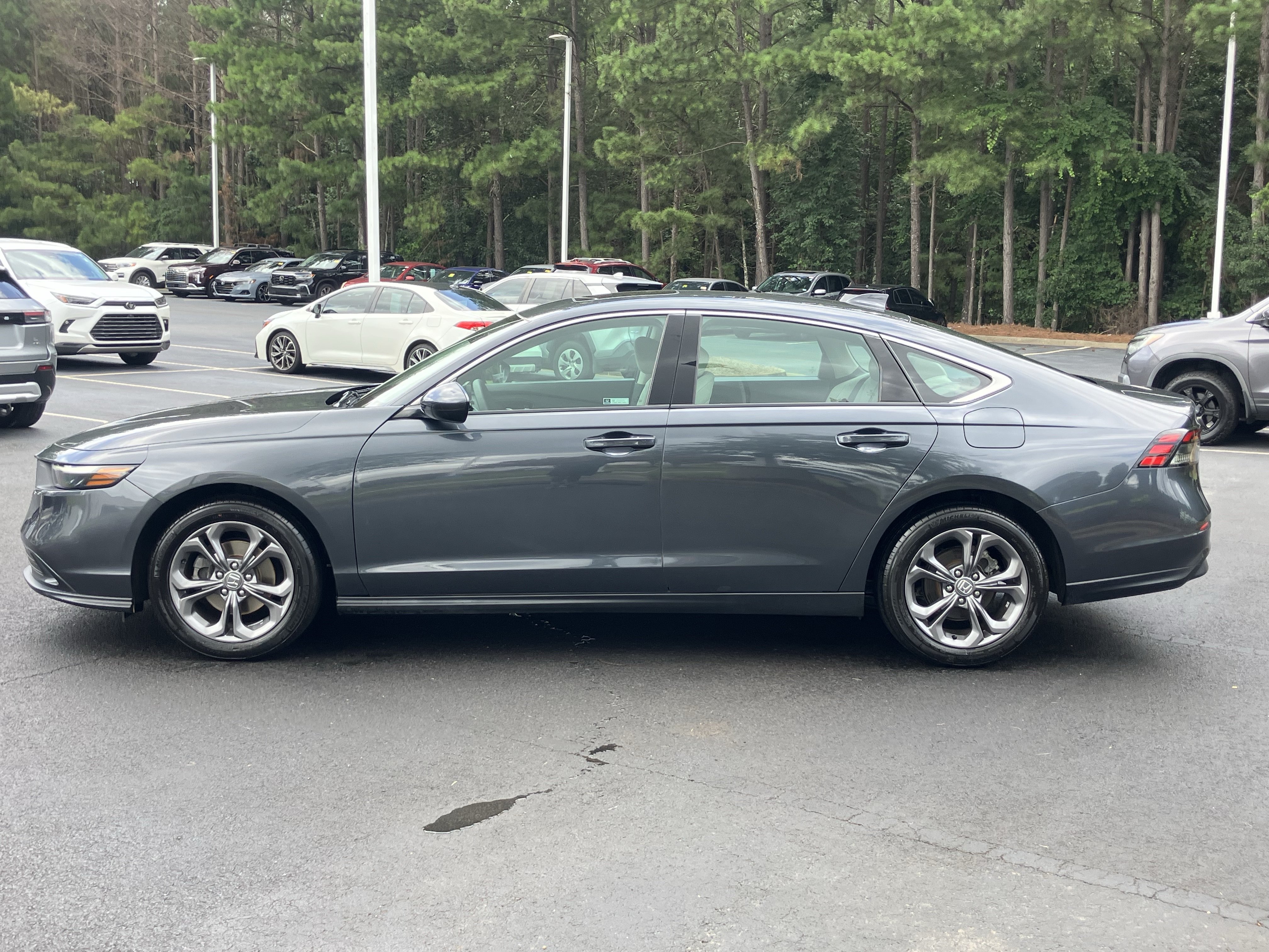 Certified 2024 Honda Accord EX image 7