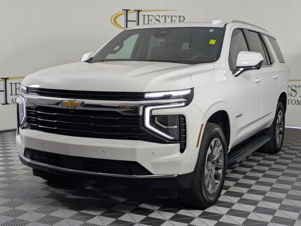 Certified 2025 Chevrolet Tahoe LS AWD/4WD image 5