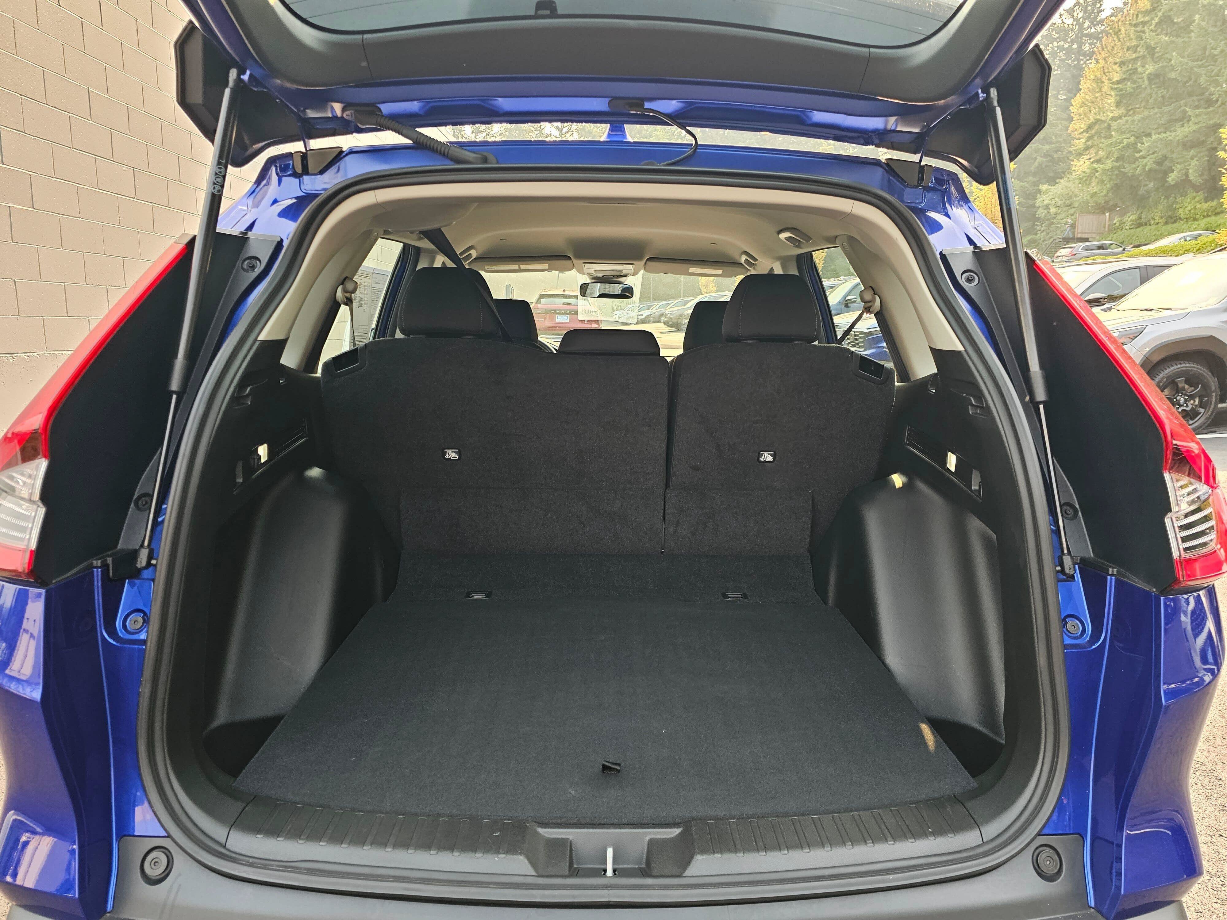 Used 2023 Honda CR-V LX image 17