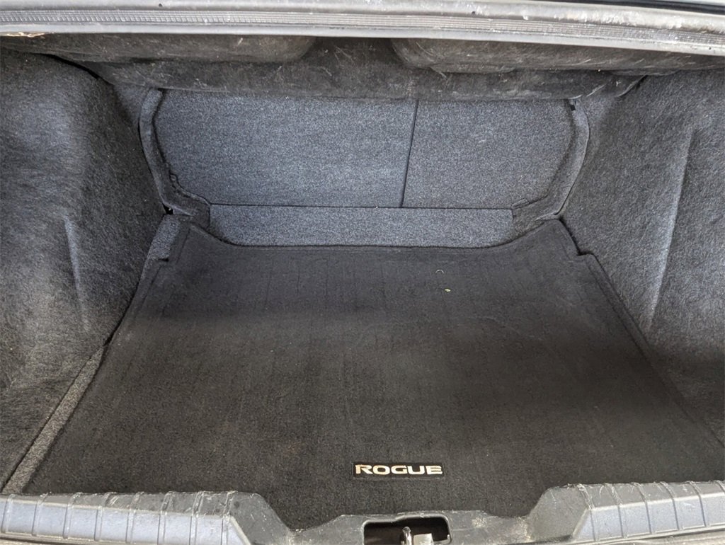 Used 2010 Chrysler 300 Touring image 21