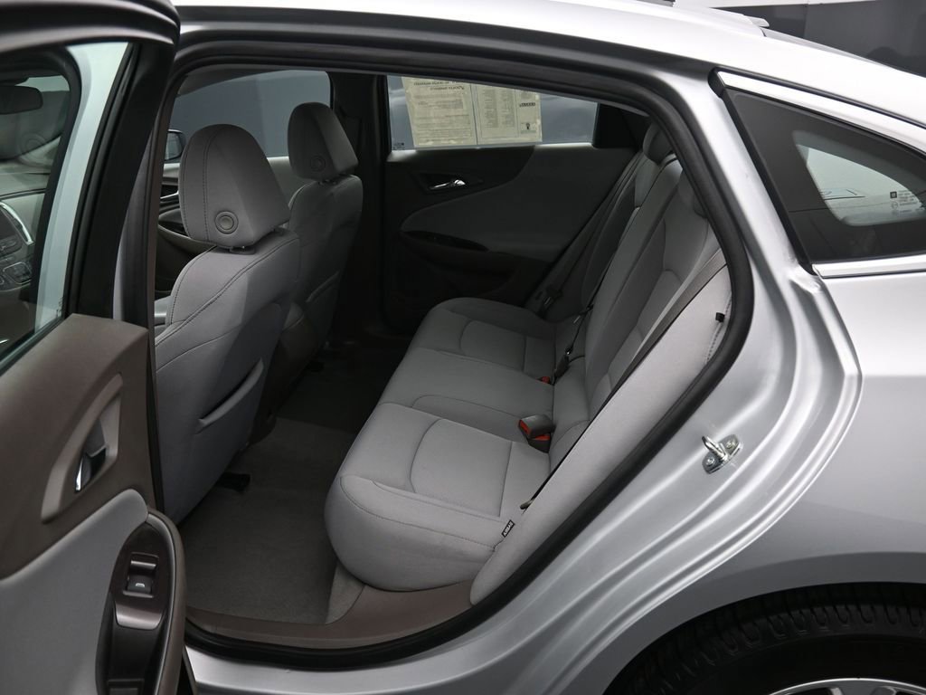 Used 2022 Chevrolet Malibu LS w/ Driver Confidence Package II image 28