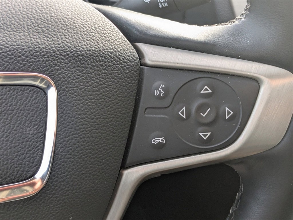 Used 2023 GMC Terrain Denali image 29