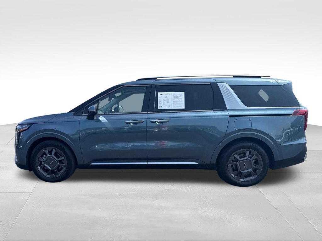Used 2025 Kia Carnival SX FWD image 4