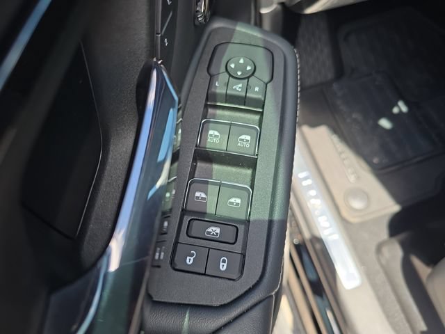 Certified 2025 RAM 1500 Limited AWD/4WD image 14