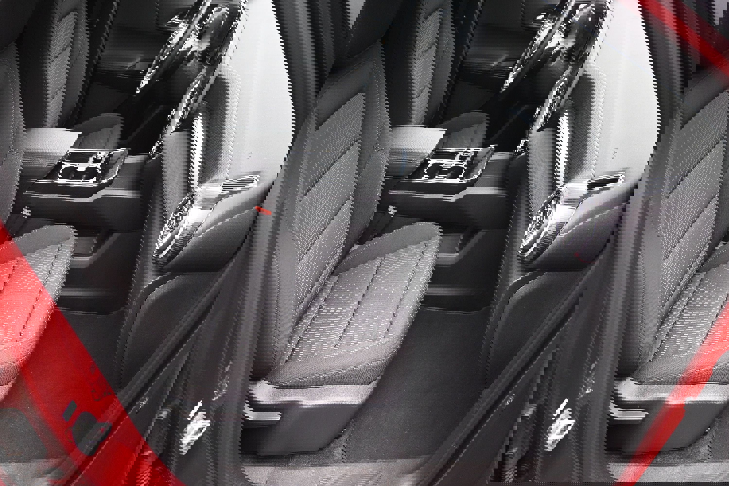 Used 2026 Chevrolet Equinox LT AWD/4WD image 29