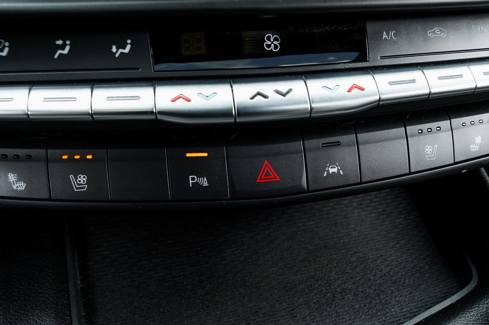 Used 2020 Cadillac CT4 Sport w/ Climate Package image 18