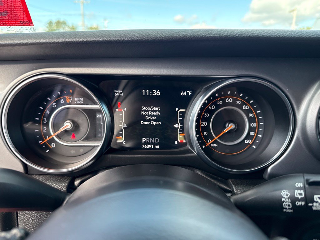 Certified 2022 Jeep Wrangler Unlimited Sport w/ Sun And Sound Package AWD/4WD image 11