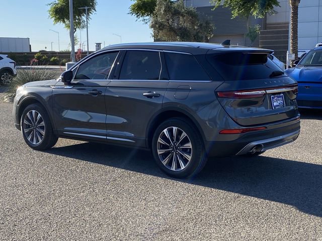 Used 2022 Lincoln Corsair Reserve w/ Equipment Group 201A image 11