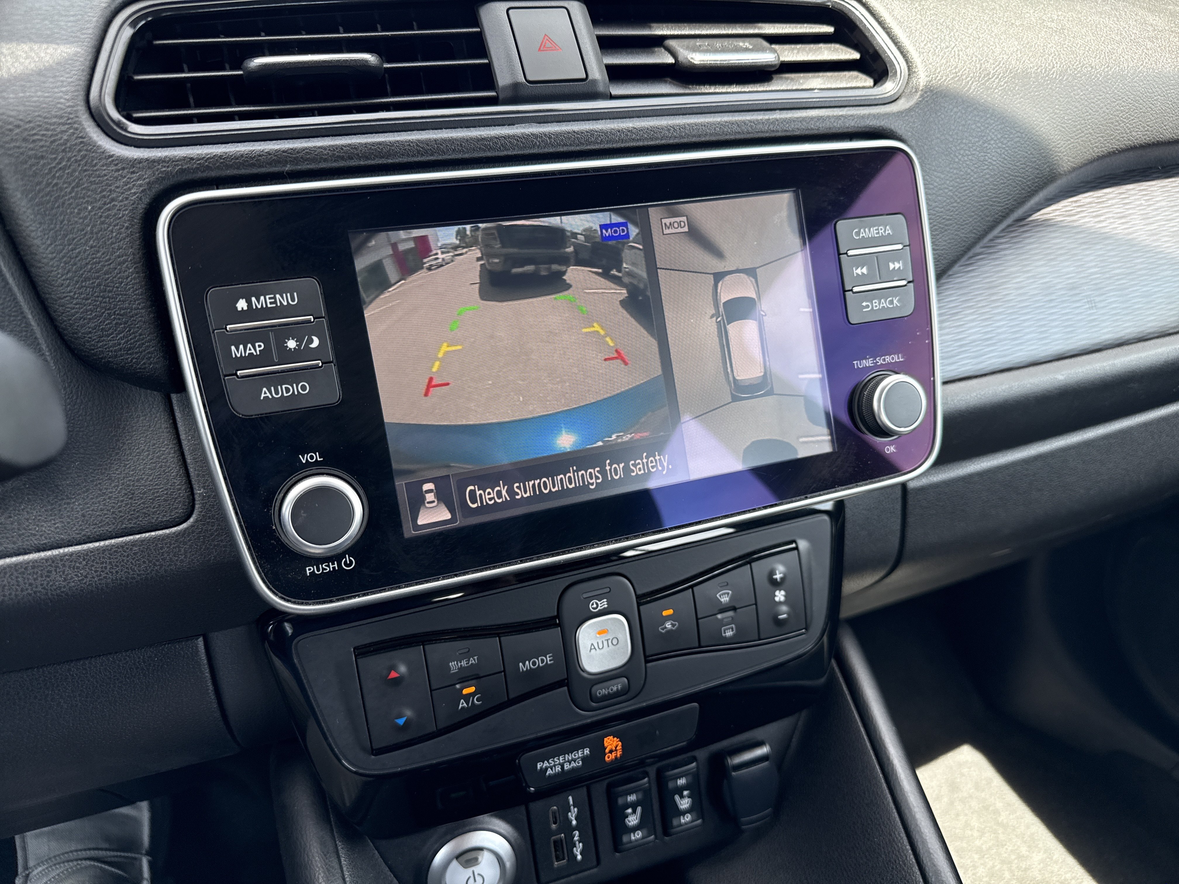 Certified 2024 Nissan Leaf SV Plus FWD image 26