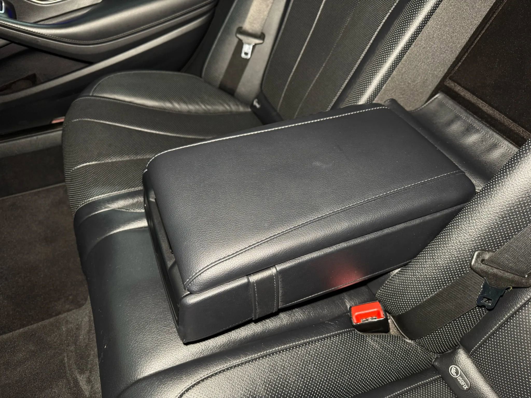 Used 2014 Mercedes-Benz S 550 Sedan image 22