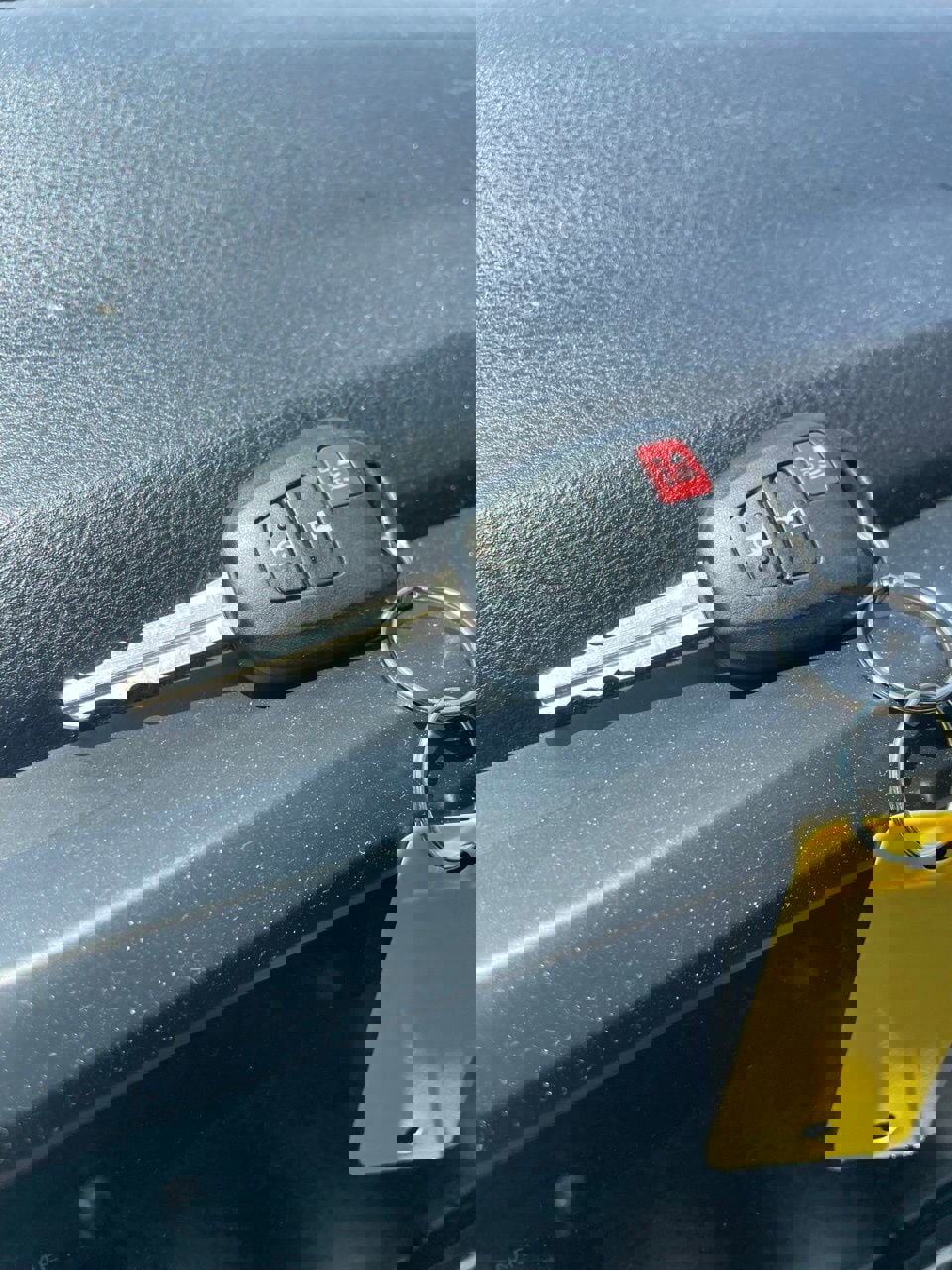 Used 2021 Toyota Tacoma SR AWD/4WD image 13