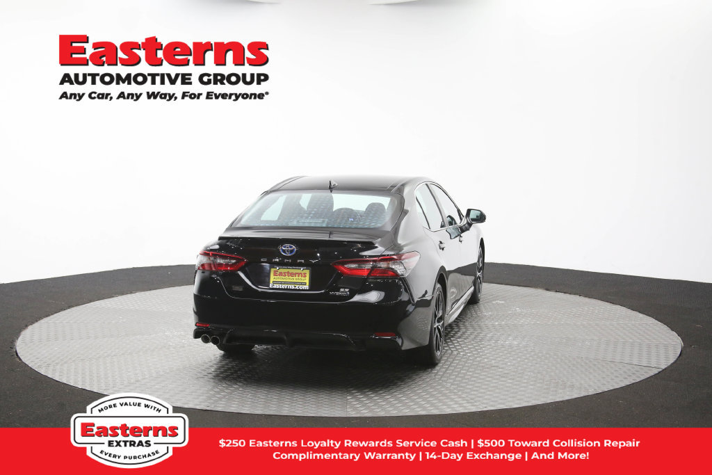 Used 2024 Toyota Camry SE FWD image 36