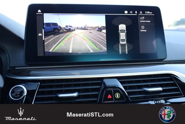 Used 2023 BMW 530i xDrive w/ Premium Package image 18