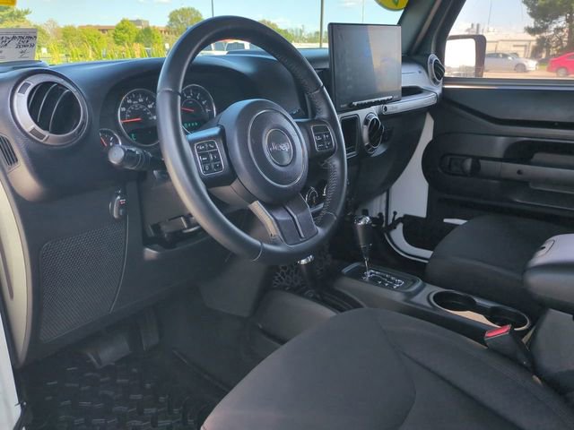 Used 2016 Jeep Wrangler Sport w/ Connectivity Group image 16