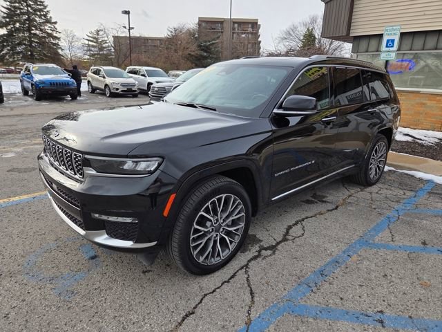 Used 2023 Jeep Grand Cherokee L Summit image 7