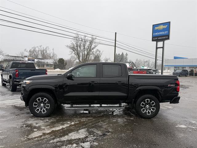 Used 2024 Chevrolet Colorado Z71 w/ Advanced Trailering Package image 4