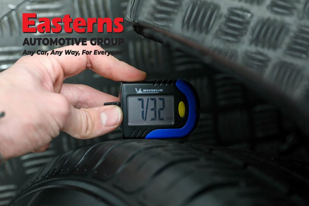 Used 2023 Chrysler Pacifica Touring-L image 30