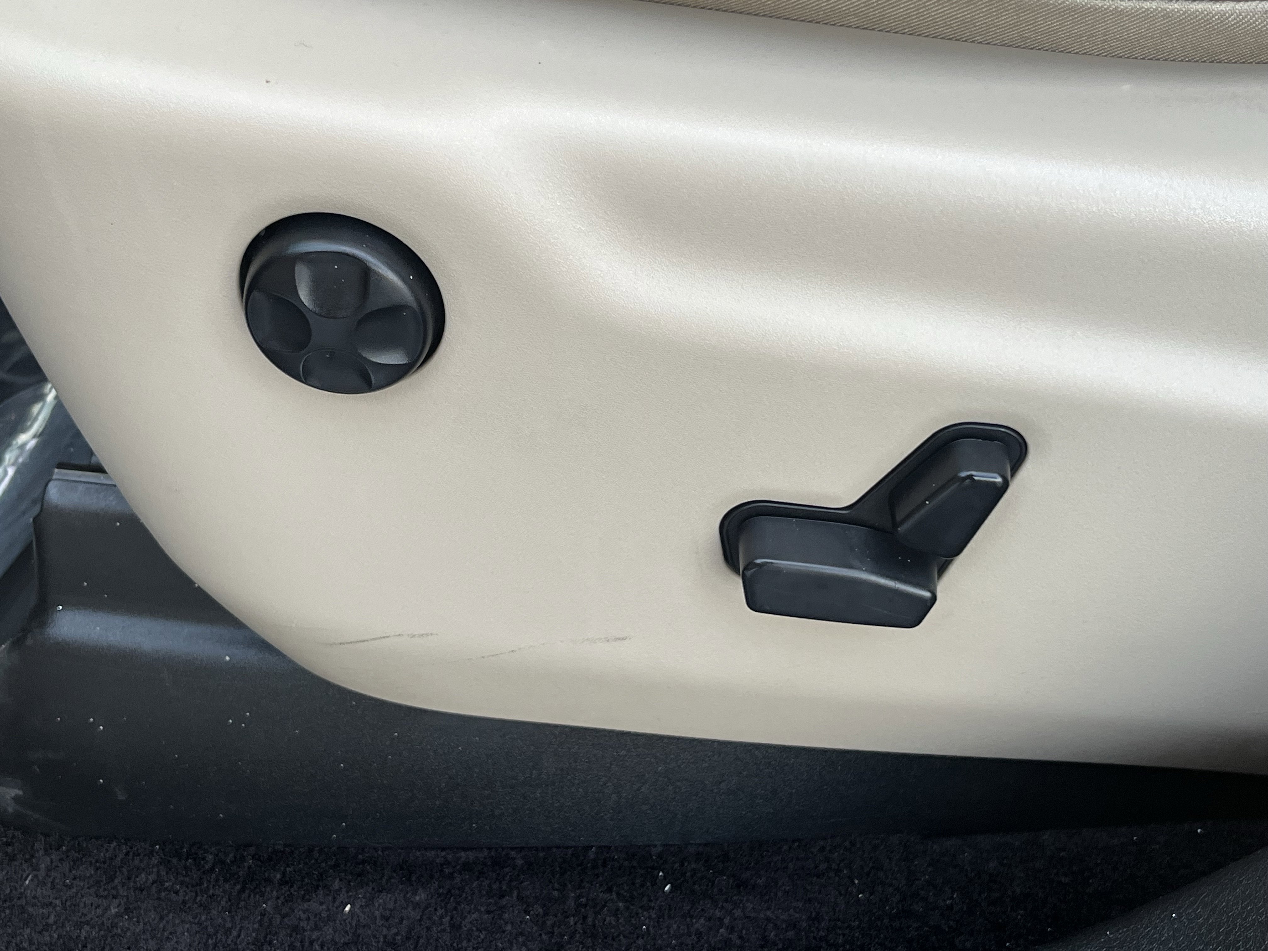 Used 2017 Dodge Durango Citadel w/ Technology Group image 26