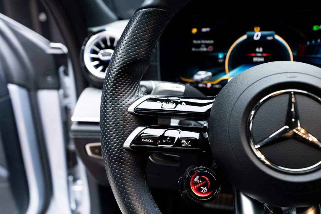 Used 2022 Mercedes-Benz AMG GT 43 image 31