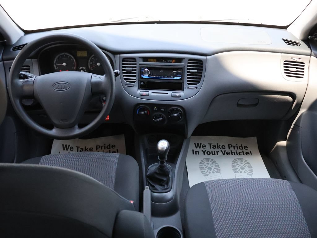 Used 2009 Kia Rio LX FWD image 11