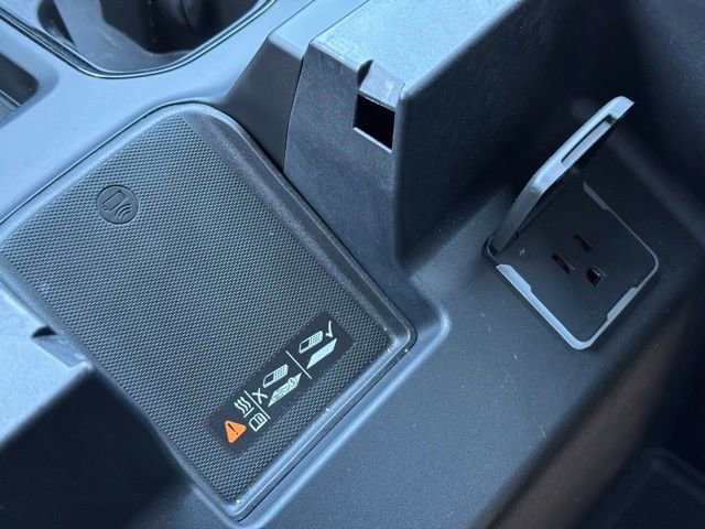 Used 2022 Chevrolet Silverado 1500 ZR2 image 21