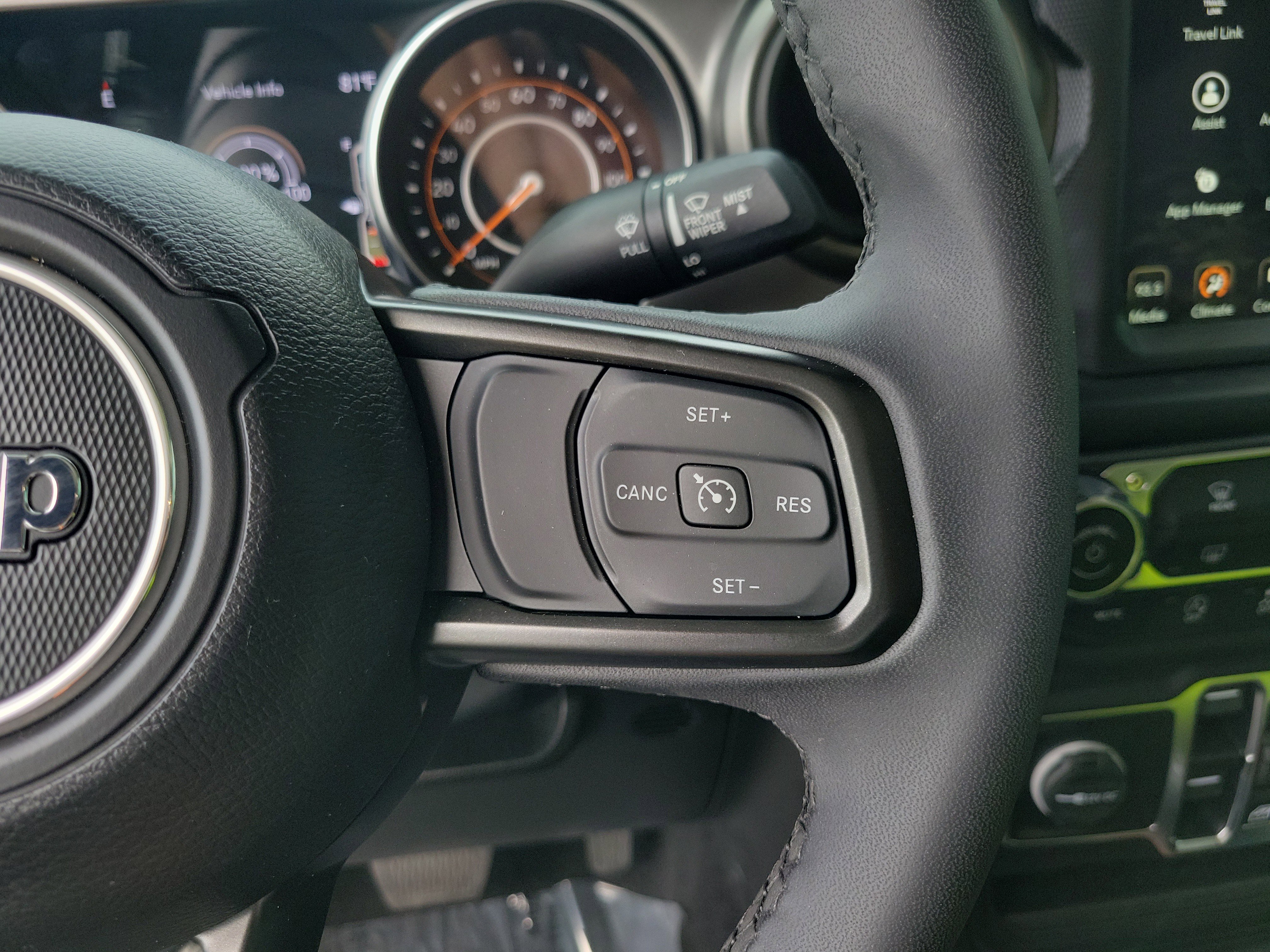 Used 2023 Jeep Gladiator Willys image 30