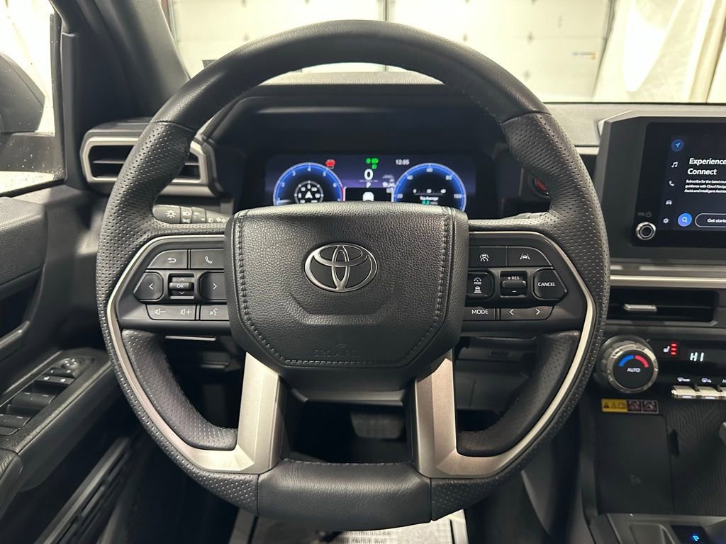 Used 2025 Toyota 4Runner TRD Off-Road image 17