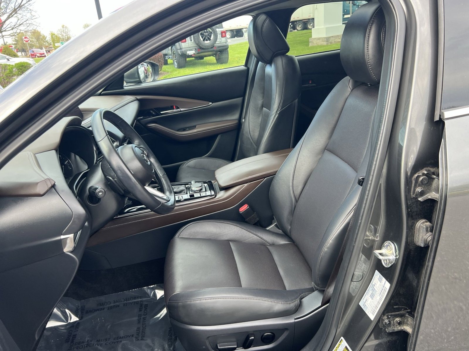 Used 2023 MAZDA CX-30 AWD 2.5 S w/ Premium Package image 21