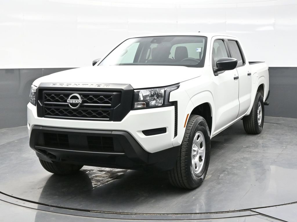 Used 2023 Nissan Frontier S w/ Tow Package image 2