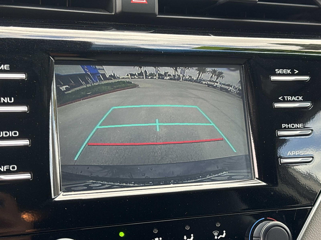 Used 2018 Toyota Camry LE FWD image 8