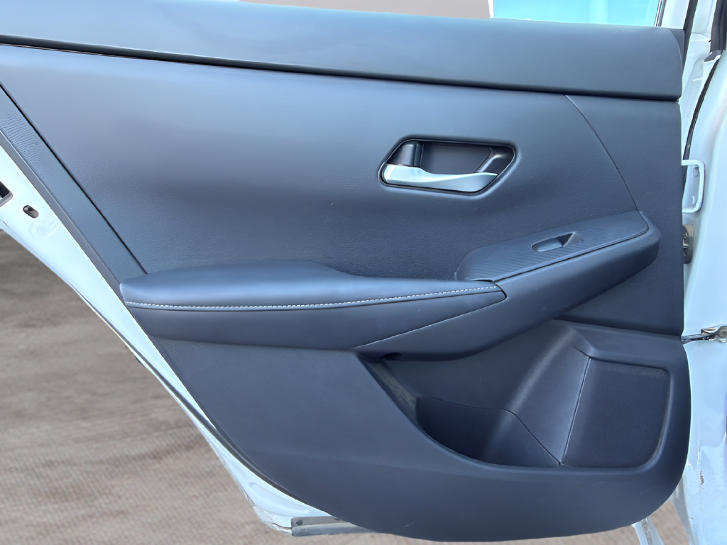 Certified 2023 Nissan Sentra S FWD image 22