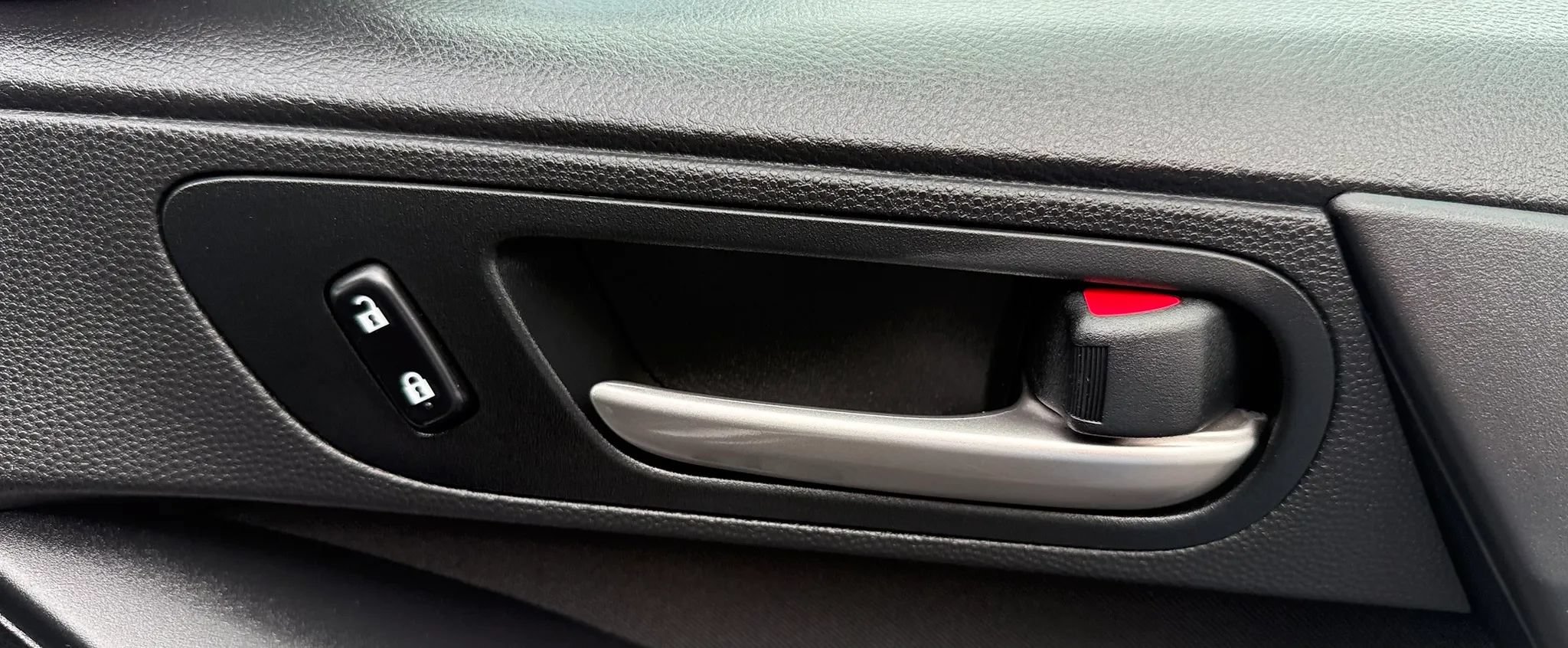 Used 2013 MAZDA MAZDA3 i Touring FWD image 36