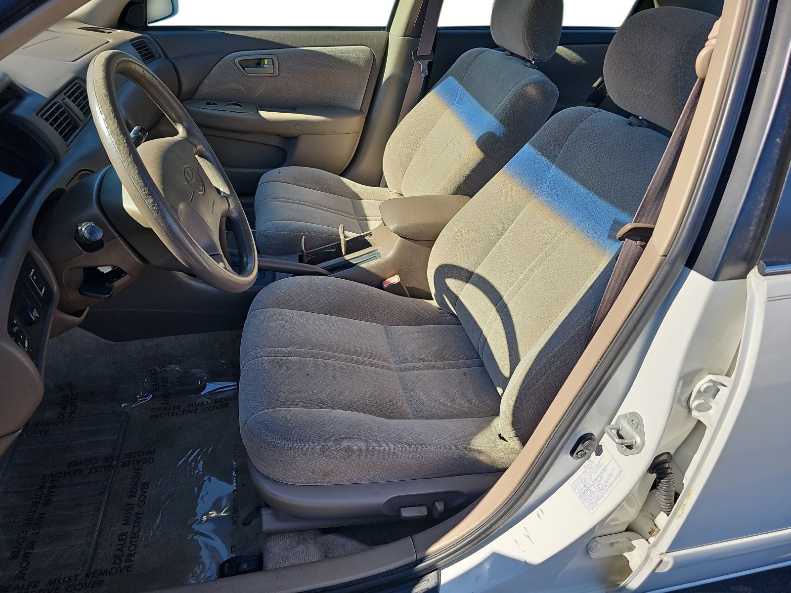 Used 2000 Toyota Camry LE FWD image 15