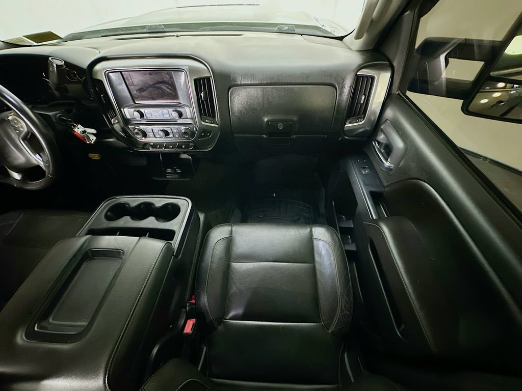 Used 2017 Chevrolet Silverado 2500 LT w/ LT Convenience Package AWD/4WD image 11