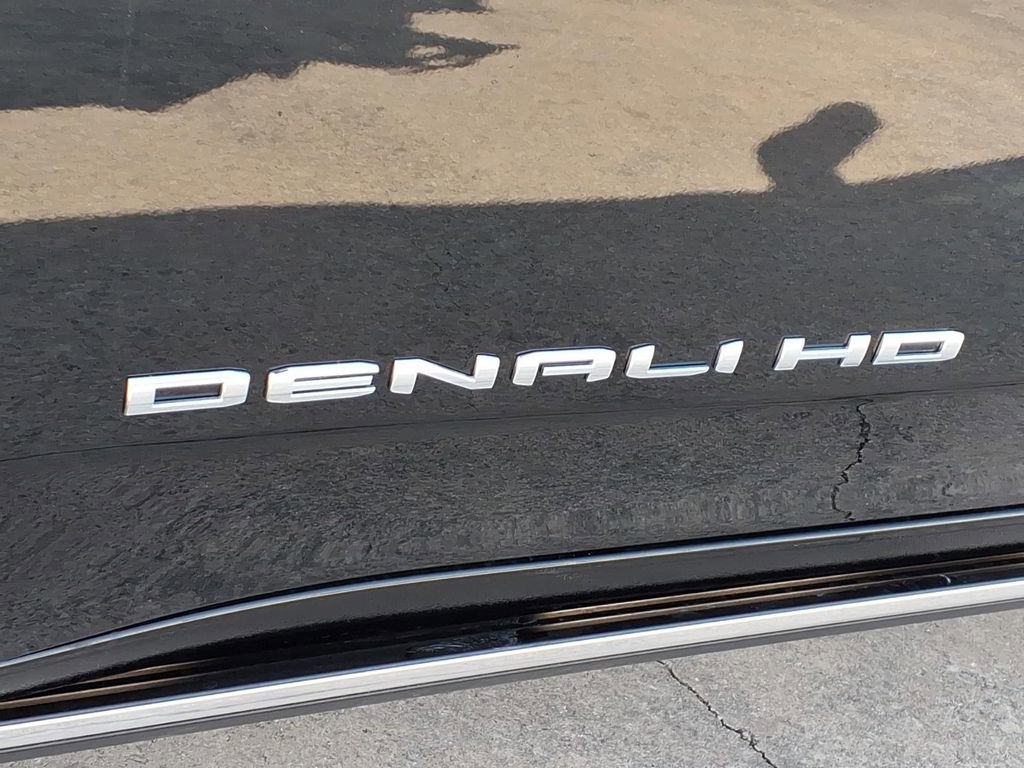 New 2026 GMC Sierra 2500 Denali Ultimate image 11