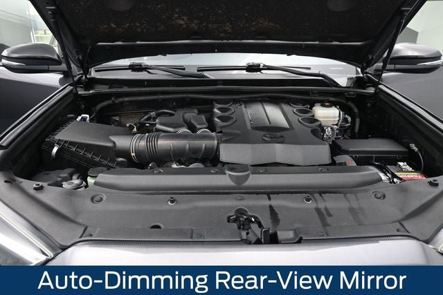 Used 2019 Toyota 4Runner Limited AWD/4WD image 19