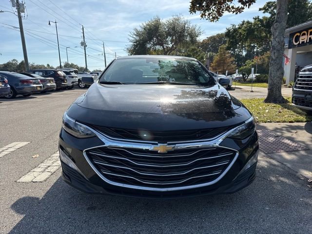 Used 2024 Chevrolet Malibu LT FWD image 3