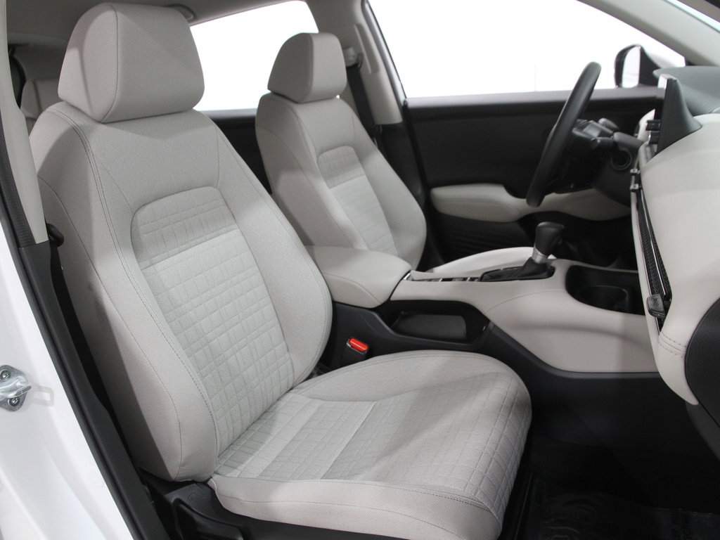 Used 2023 Honda HR-V LX image 16