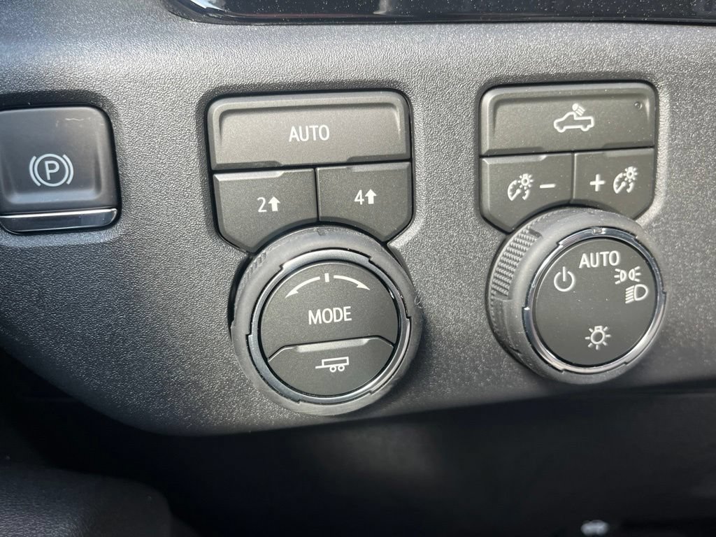 New 2026 Chevrolet Silverado 1500 LT AWD/4WD image 18
