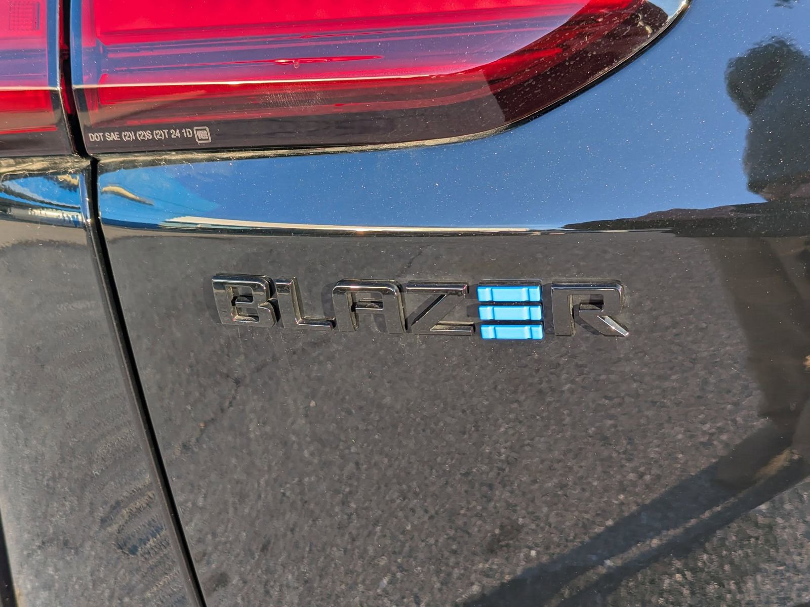 New 2025 Chevrolet Blazer EV RS image 6