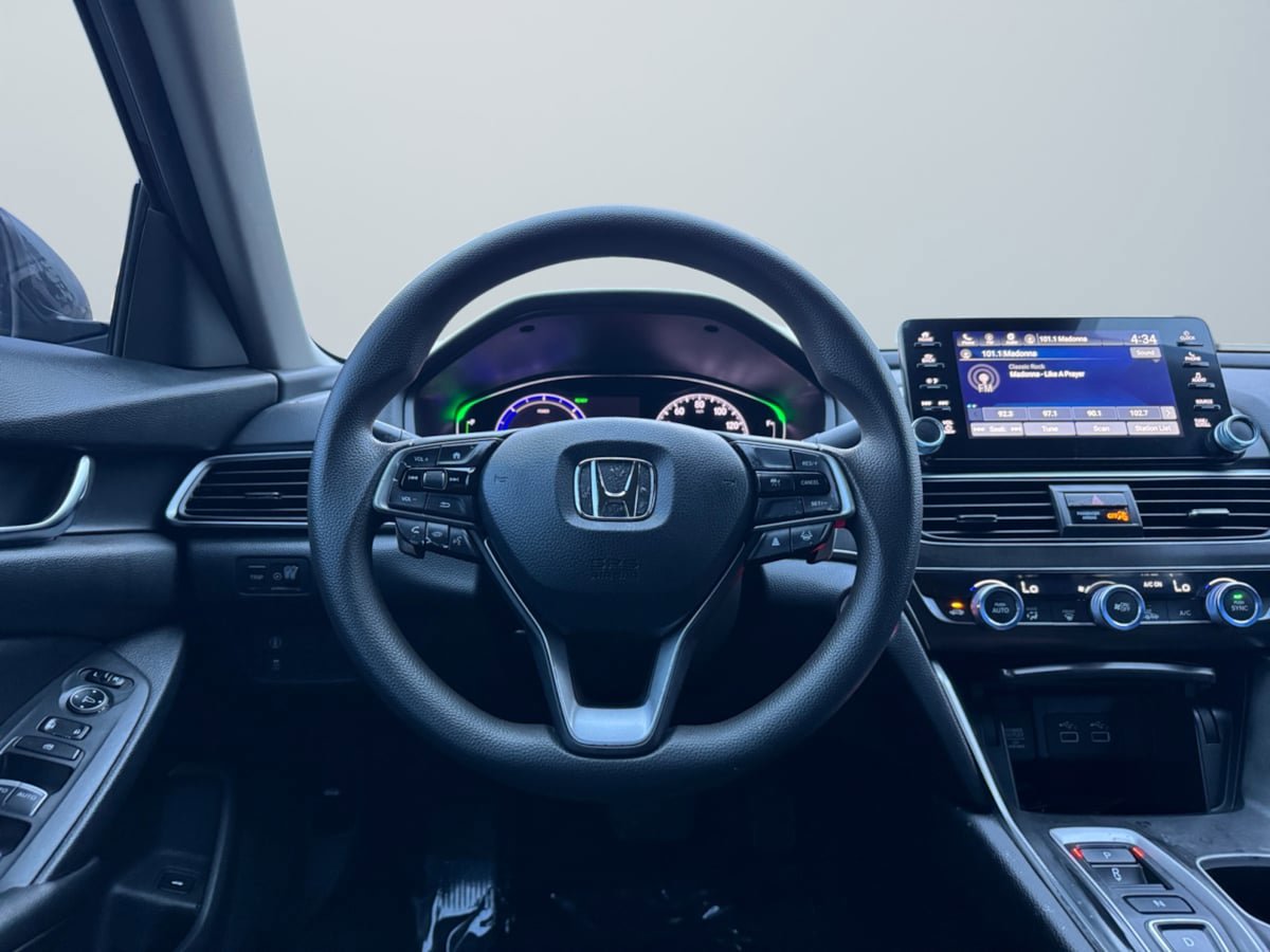 Used 2021 Honda Accord Hybrid image 11